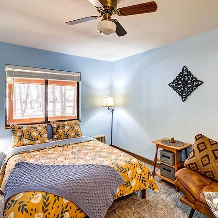 Lakeside Cabin Rental With Hot Tub - Close To Hiking Pinetop-Lakeside Luaran gambar
