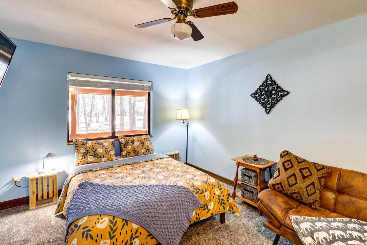 Lakeside Cabin Rental With Hot Tub - Close To Hiking Pinetop-Lakeside Luaran gambar