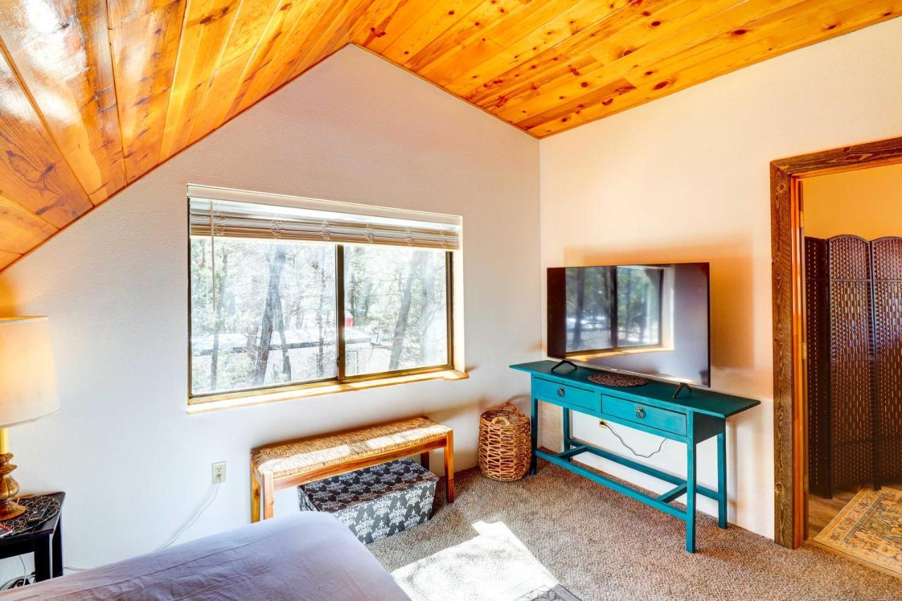 Lakeside Cabin Rental With Hot Tub - Close To Hiking Pinetop-Lakeside Luaran gambar