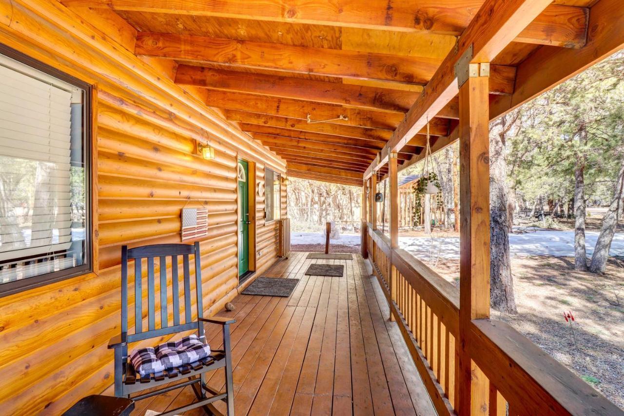 Lakeside Cabin Rental With Hot Tub - Close To Hiking Pinetop-Lakeside Luaran gambar